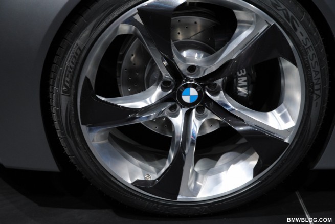 bmw-vision-connecteddrive-geneva-4