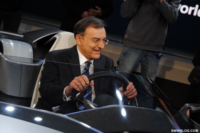bmw-vision-connecteddrive-geneva-63