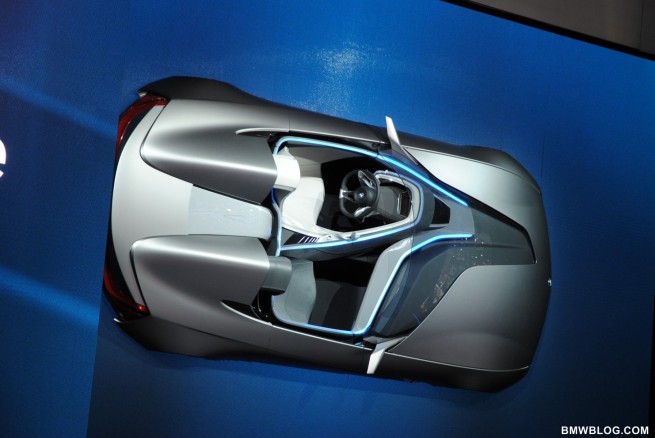 bmw-vision-connecteddrive-geneva-94