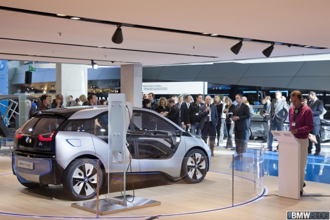 bmw-welt-bmw-mini-rolls-royce-4