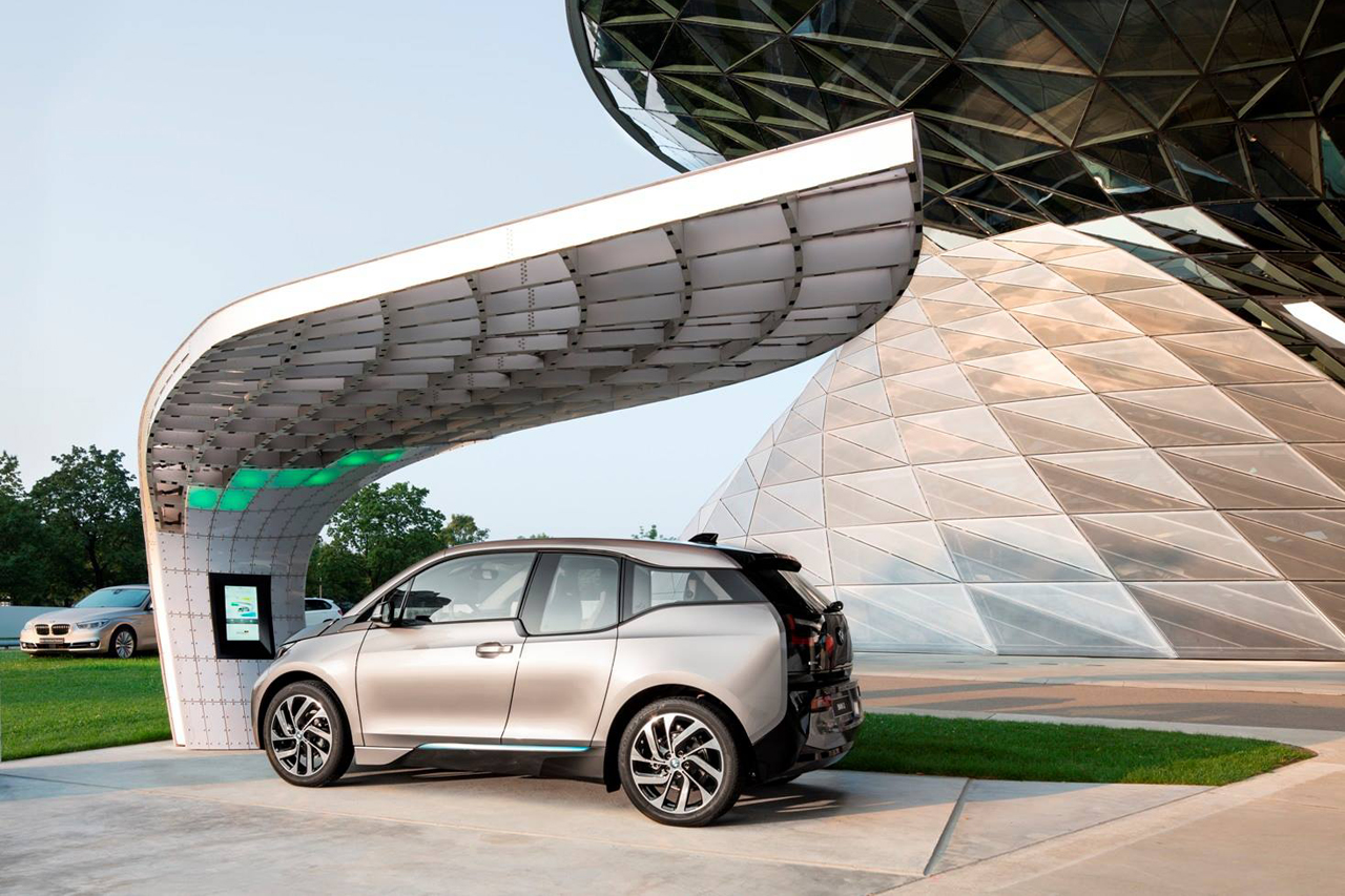 BMW Point One S Solar Powered Recharging Station