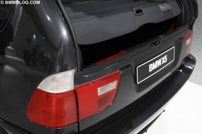 bmw-x5-carbon-fiber-13