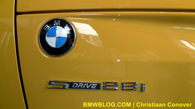bmw-z4-sdrive28i-yellow-06