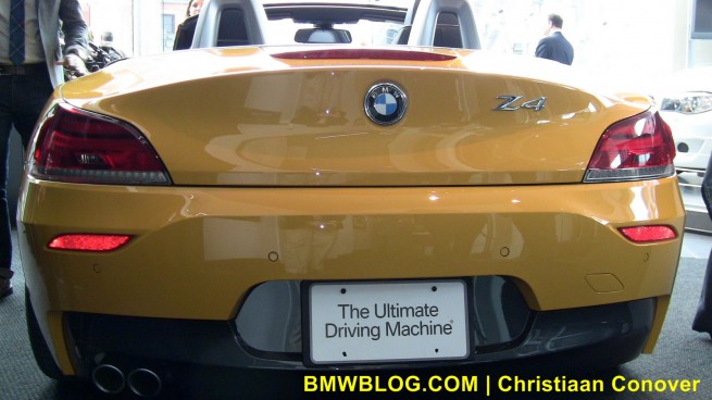bmw-z4-sdrive28i-yellow-13