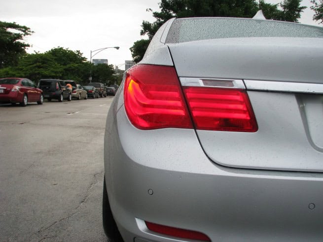 bmw_750i_test_drive-23