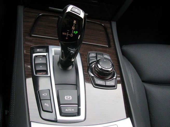 bmw_750i_test_drive-41