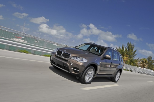 bmw_X5xDrive35i-17