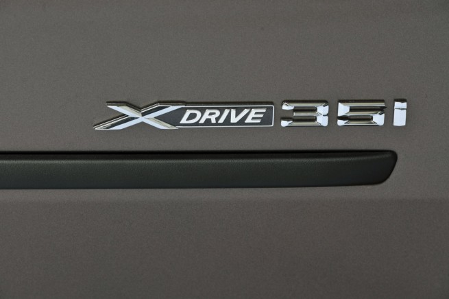bmw_X5xDrive35i-171
