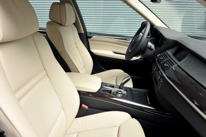 bmw_X5xDrive35i-181
