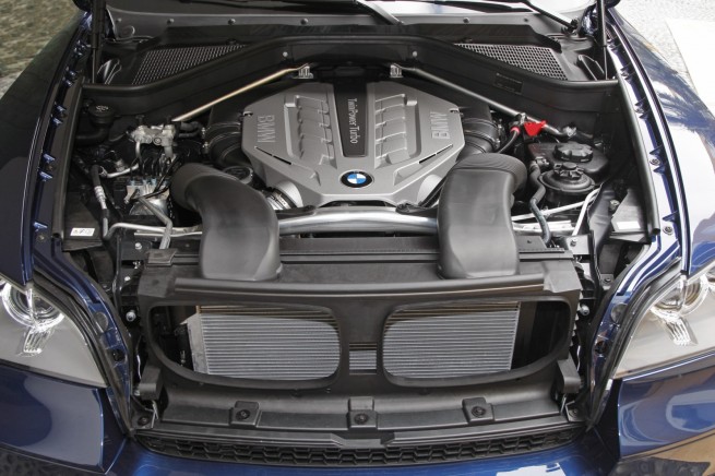 bmw_X5xDrive35i-192