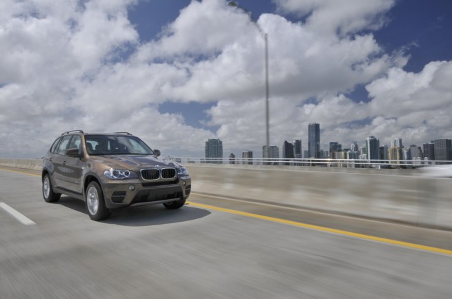 bmw_X5xDrive35i-23