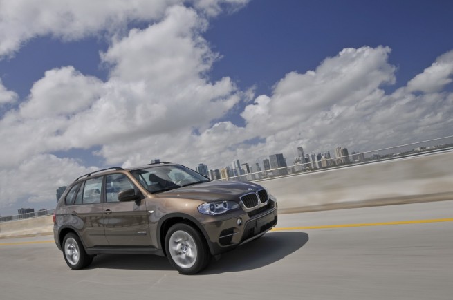 bmw_X5xDrive35i-25