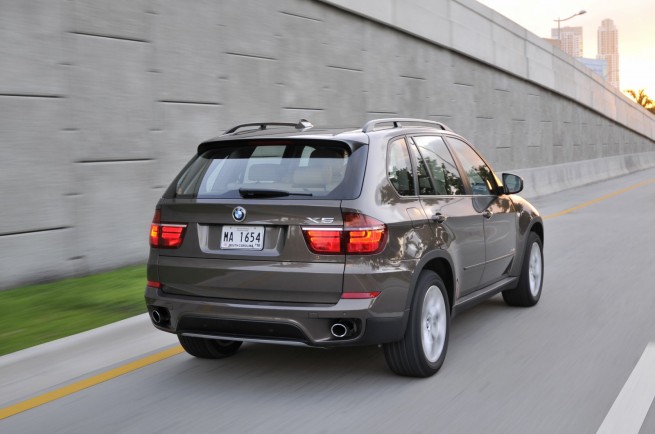 bmw_X5xDrive35i-43
