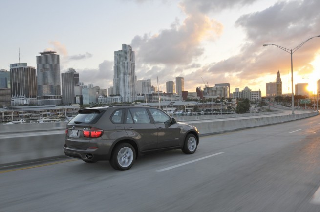 bmw_X5xDrive35i-48