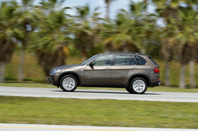 bmw_X5xDrive35i-87