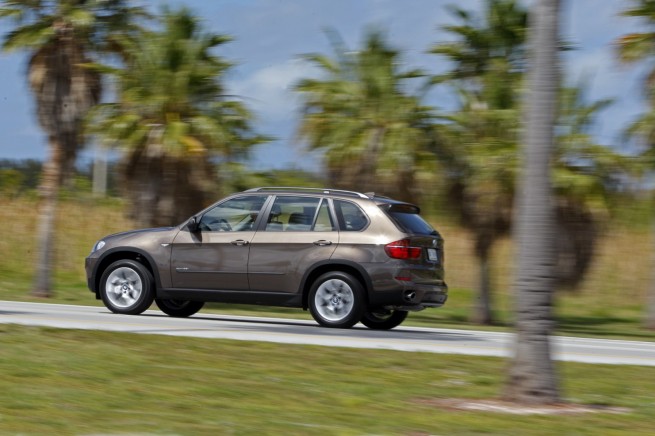 bmw_X5xDrive35i-89