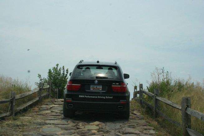 bmw_x5_offroad_11