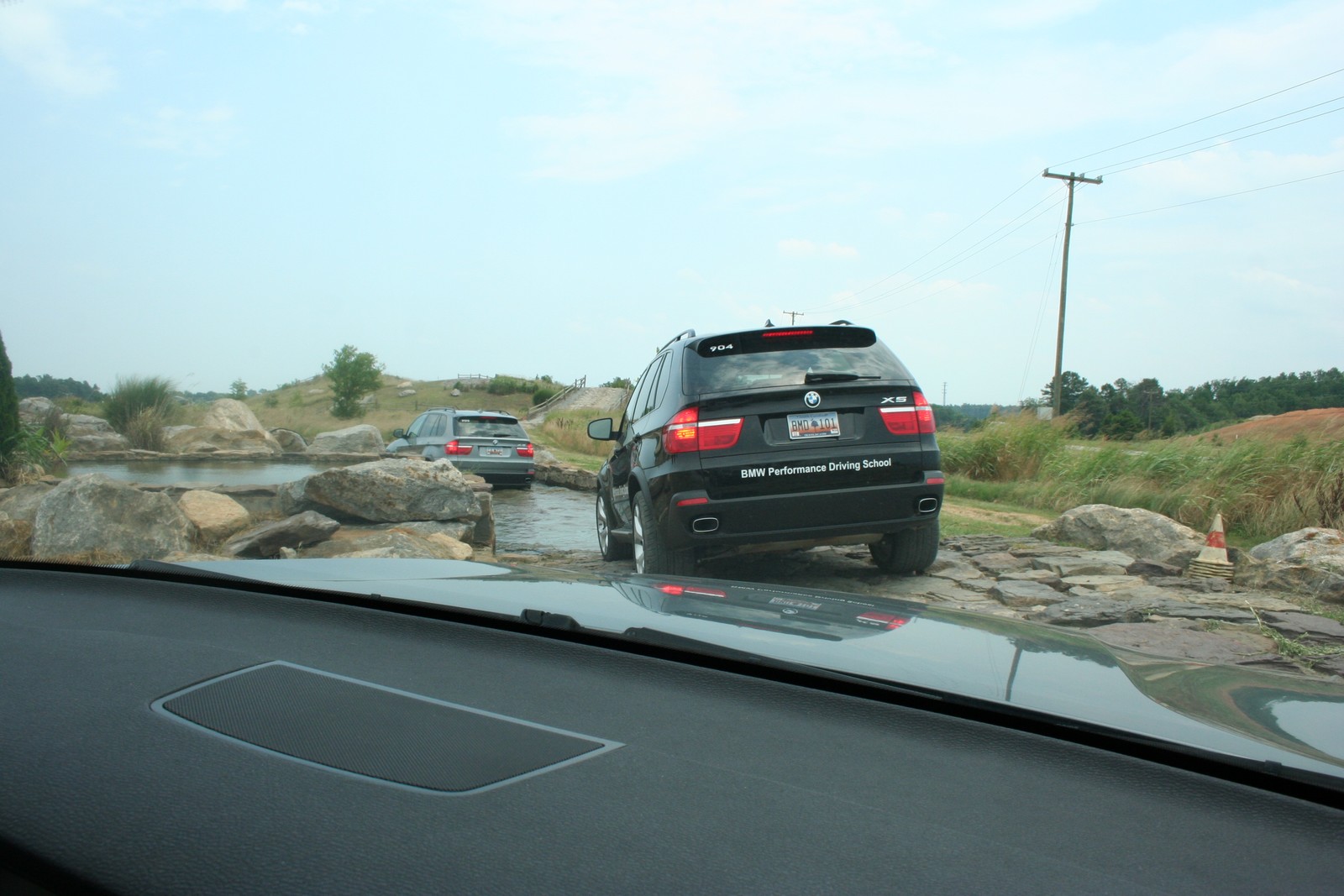 bmw_x5_offroad_33.jpg