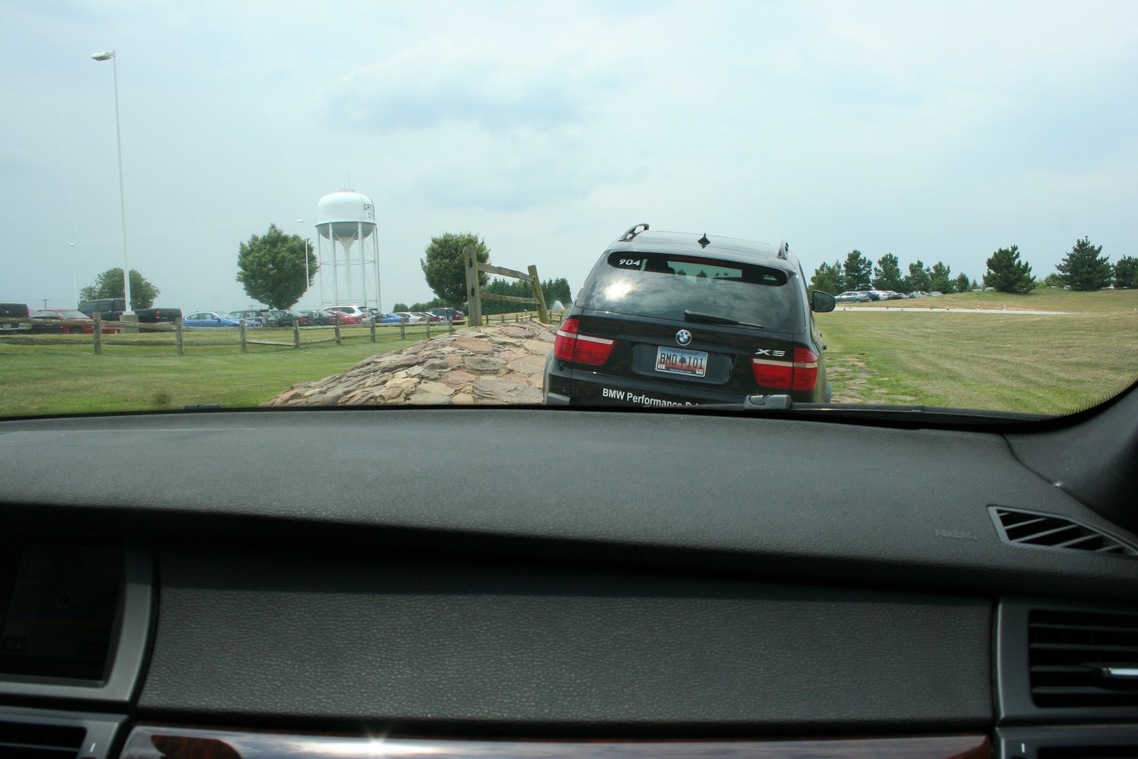 bmw_x5_offroad_37.jpg