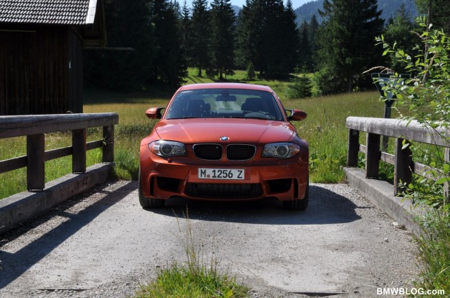 bmwblog-bmw-1m-23