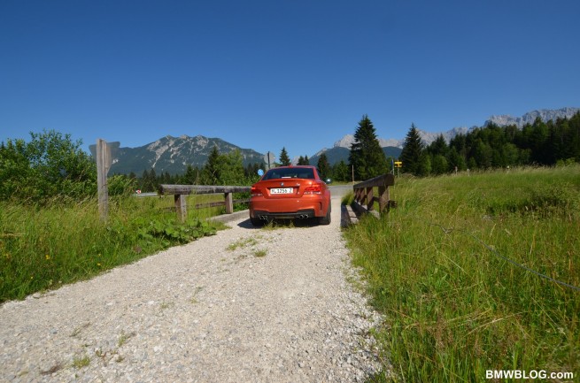 bmwblog-bmw-1m-54