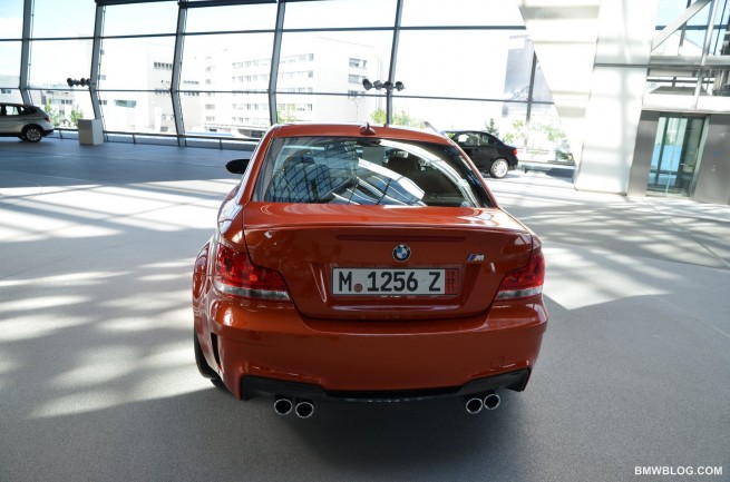 bmwblog-bmw-1m-welt-14