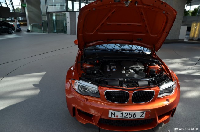 bmwblog-bmw-1m-welt-15
