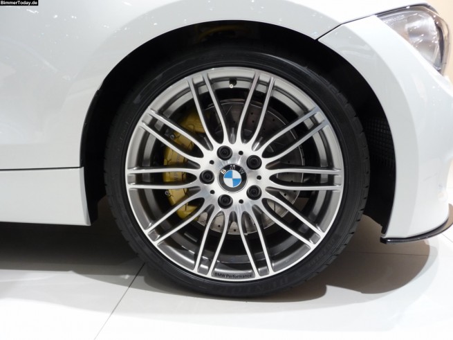 bmwperformance135i-02