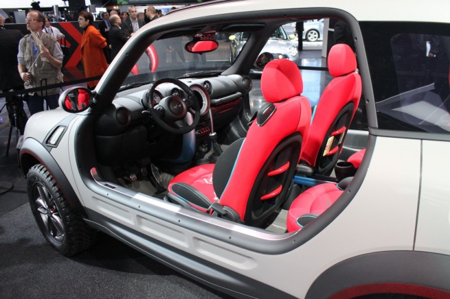 detroit-auto-show-bmw-activeE-159