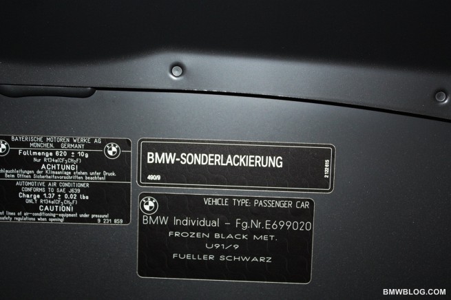 frozen-black-bmw-m3--05