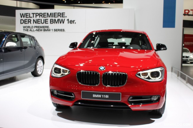 iaa-2011-2012-bmw-1-series-08
