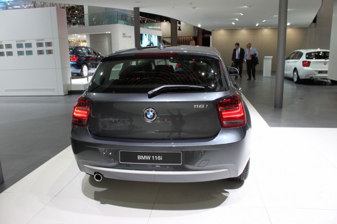 iaa-2011-2012-bmw-1-series-17