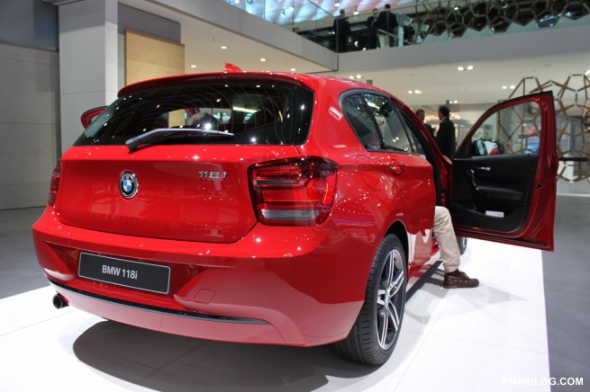 iaa-2011-2012-bmw-1-series-33