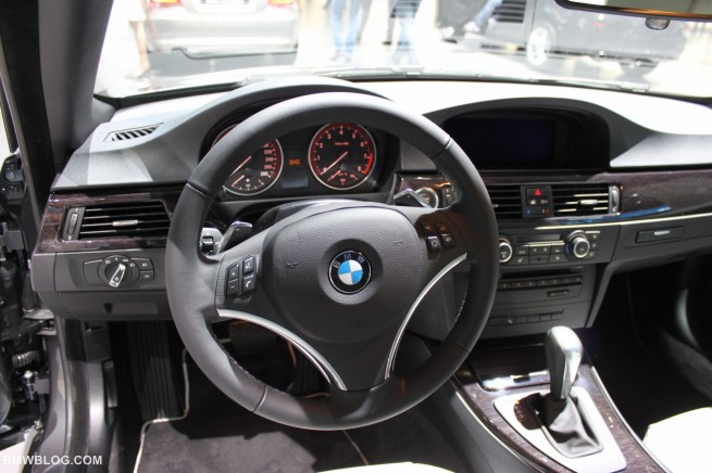 iaa-2011-bmw-3-series-exclusive-edition-11