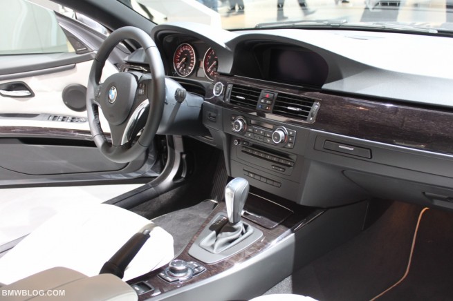 iaa-2011-bmw-3-series-exclusive-edition-14