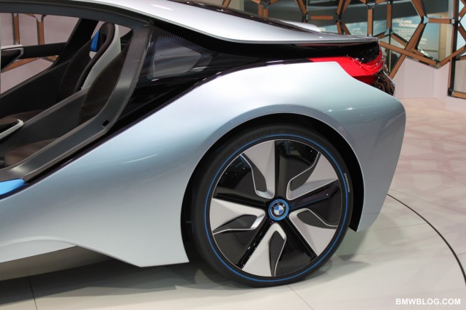 iaa-2011-bmw-i8-18