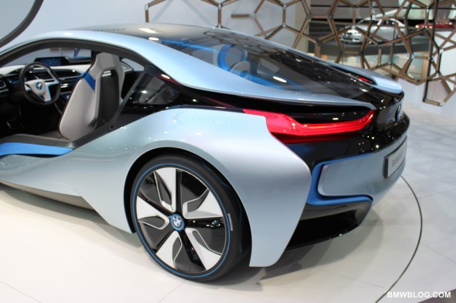 iaa-2011-bmw-i8-20