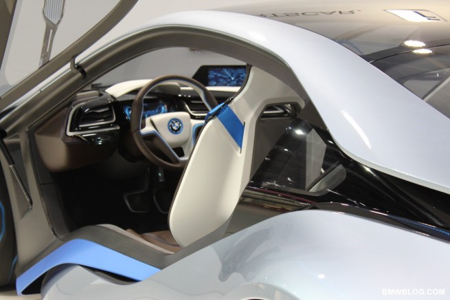 iaa-2011-bmw-i8-21