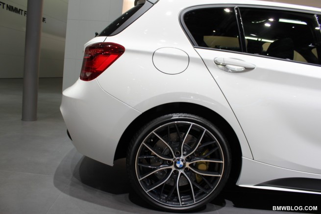 iaa-2011-bmw-performance-study-38
