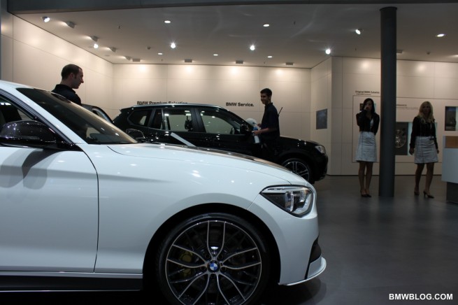 iaa-2011-bmw-performance-study-44