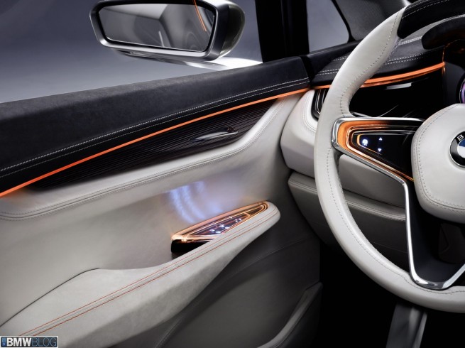 interior-bmw-active-tourer-05