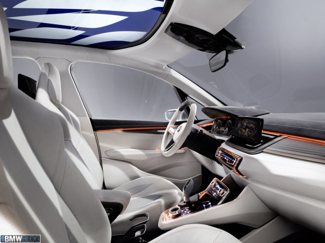 interior-bmw-active-tourer-07