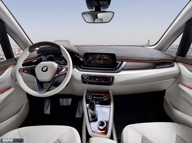 interior-bmw-active-tourer-09