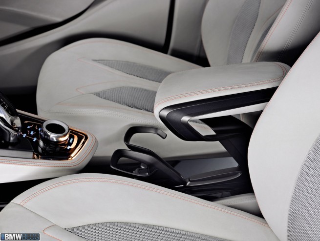 interior-bmw-active-tourer-19