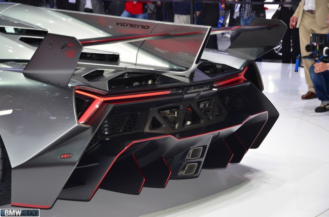 lamborghini-veneno-07