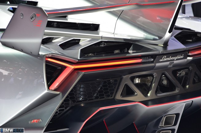 lamborghini-veneno-08