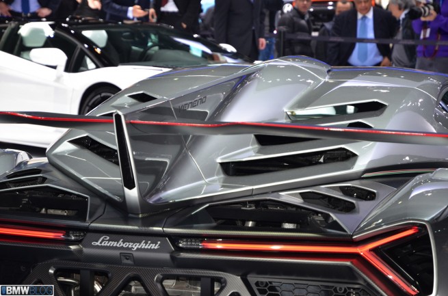 lamborghini-veneno-14