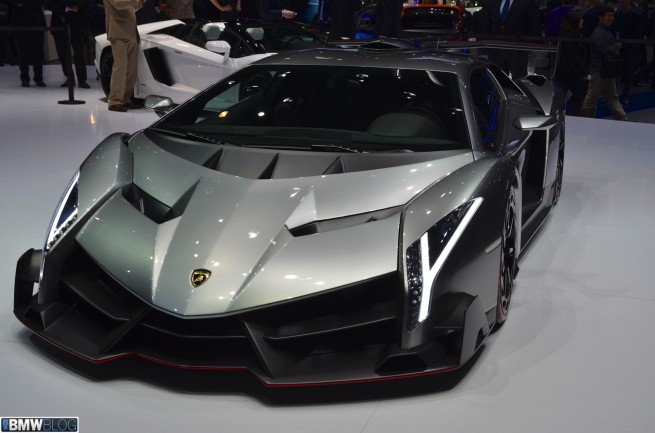 lamborghini-veneno-25