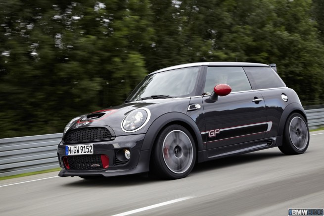 mini-JCW-GP-images-104