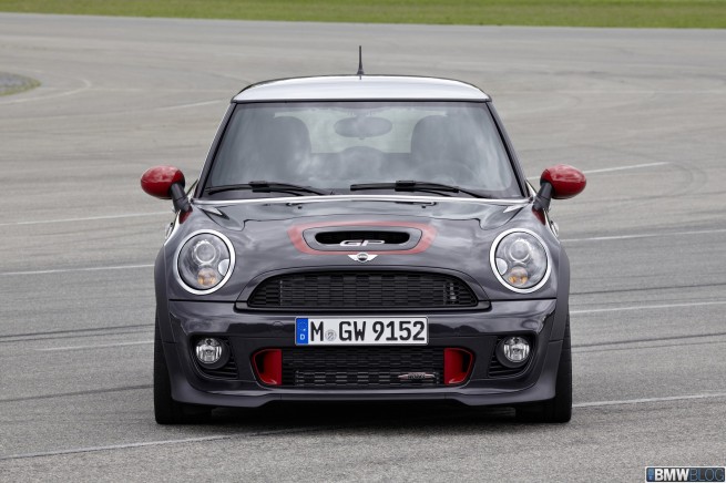 mini-JCW-GP-images-57